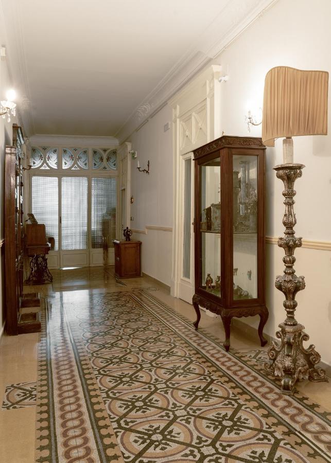 Carafa Di Maddaloni Residenza Di Charme Hotel Napoli Eksteriør billede