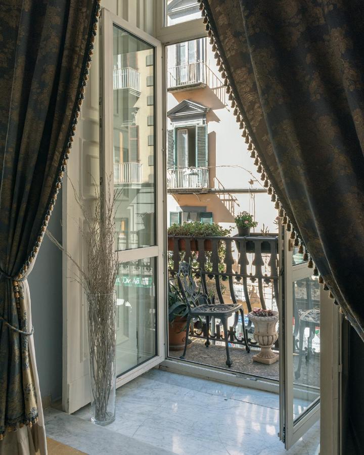 Carafa Di Maddaloni Residenza Di Charme Hotel Napoli Eksteriør billede